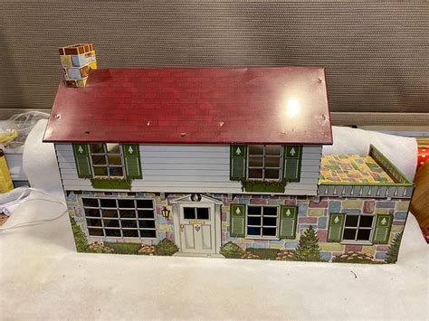 vintage metal light up doll house|vintage marx metal doll houses.